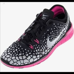 Nike Free 5 TR Fit 5 Black Metallic and Pink